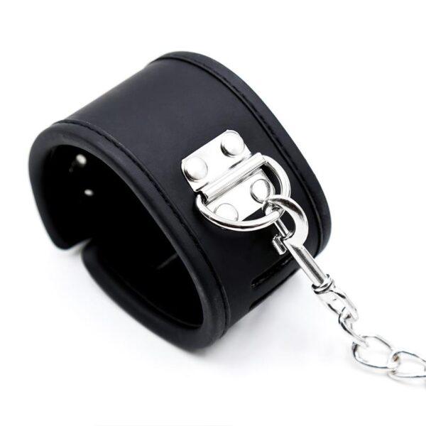 Set de Collar con Esposas y para Muñecas Cuero Vegano-INTOYOU BLACK SHADOW (LoveCherry) EAN: 8436583796566 - Imagen 8