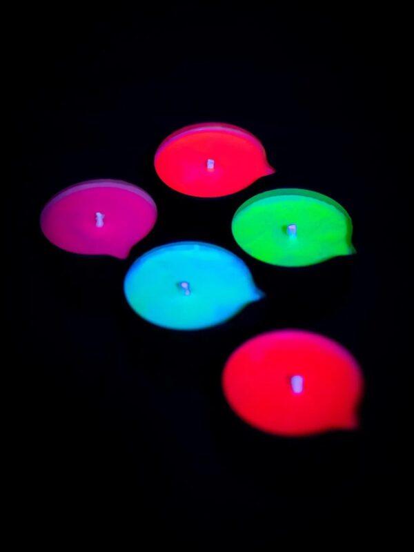 Vela neón para waxplay de baja temperatura - Rojo neón. Cera de colza, cera de coco. 8 x 6 x 8 cm.-Rego Ignem (Rego Ignem) - Imagen 3