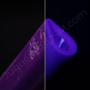Vela neón para shibari - Morado neón. Parafina. 2,6 x 20 x 4,6 cm.-REGO IGNEM (Rego Ignem)