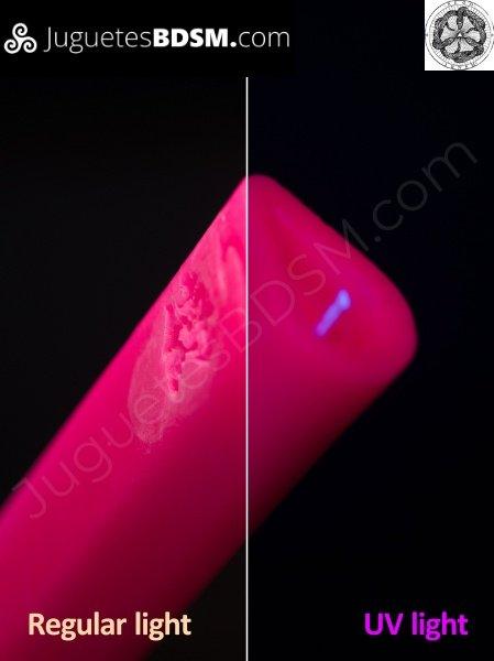 Vela neón para shibari - Rosa neón. Parafina. 2,6 x 20 x 4,6 cm.-REGO IGNEM (Rego Ignem)