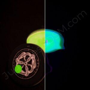 Vela neón para waxplay de baja temperatura - Verde neón. Cera de colza, cera de coco. 8 x 6 x 8 cm.-REGO IGNEM (Rego Ignem)